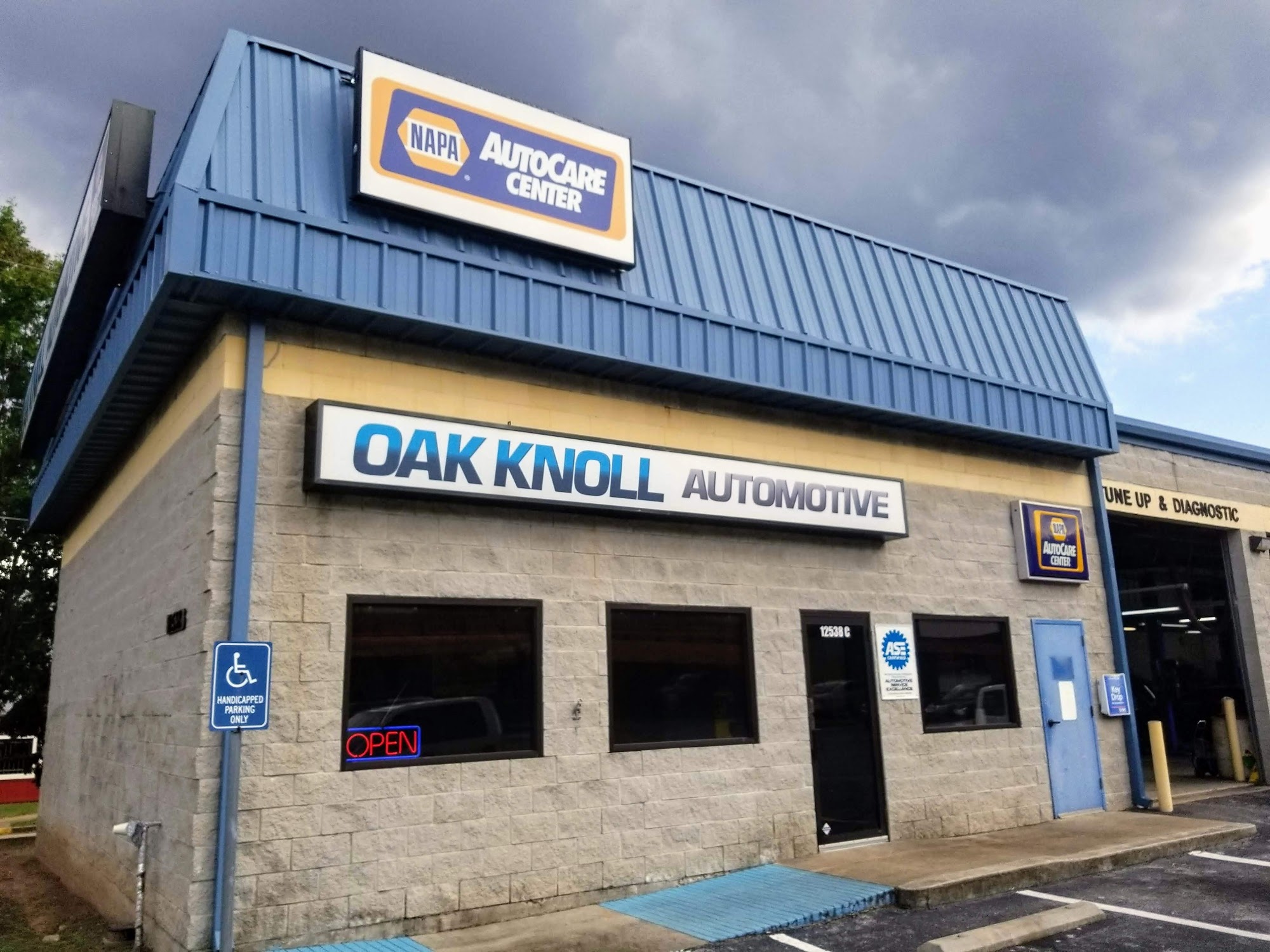 Oak Knoll Automotive