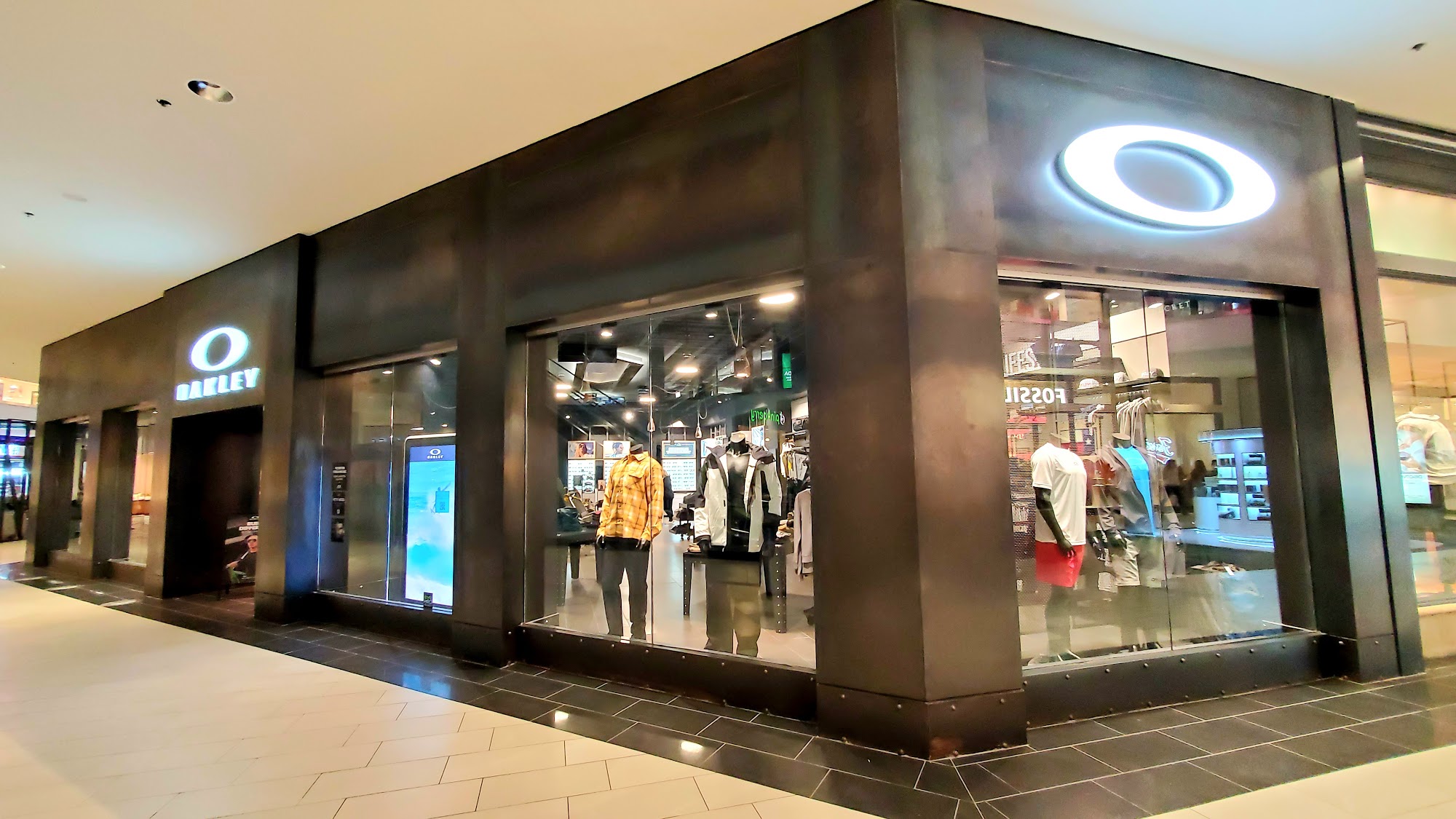 Oakley Store