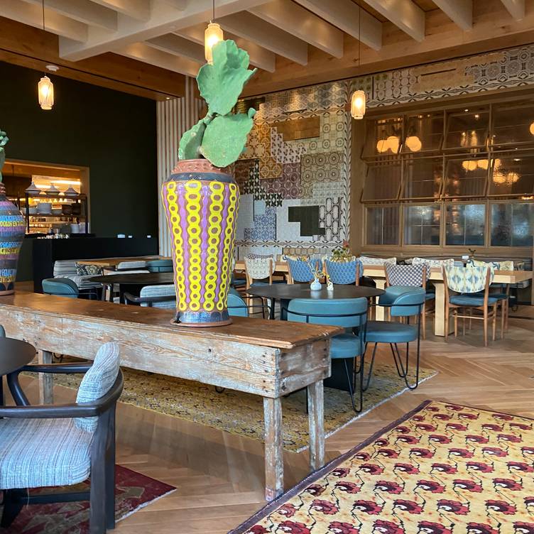 Photo credit: opentable