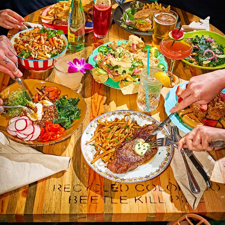 Photo credit: opentable