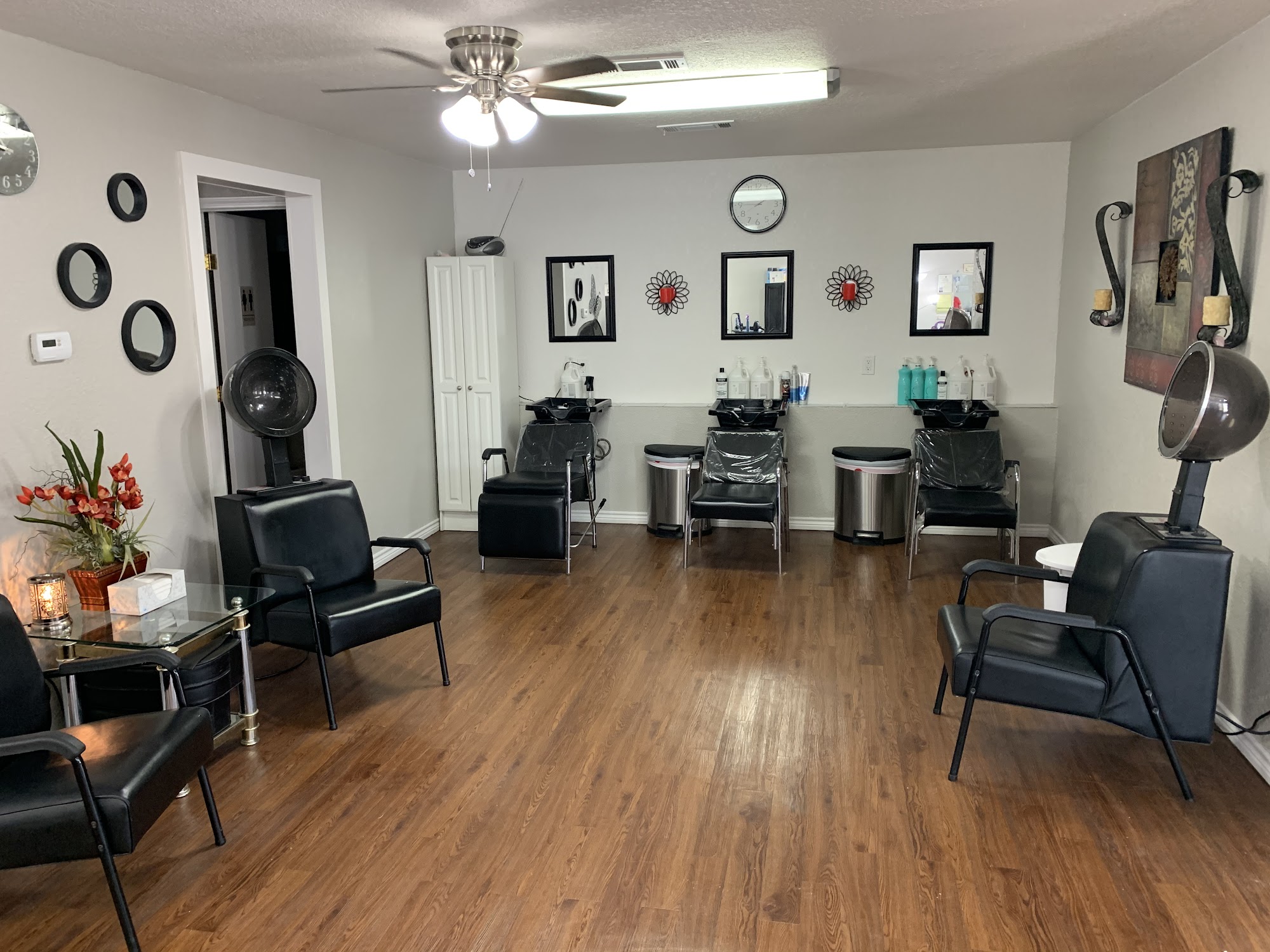 Hair Express 2094 Texas Ave, Bridge City Texas 77611