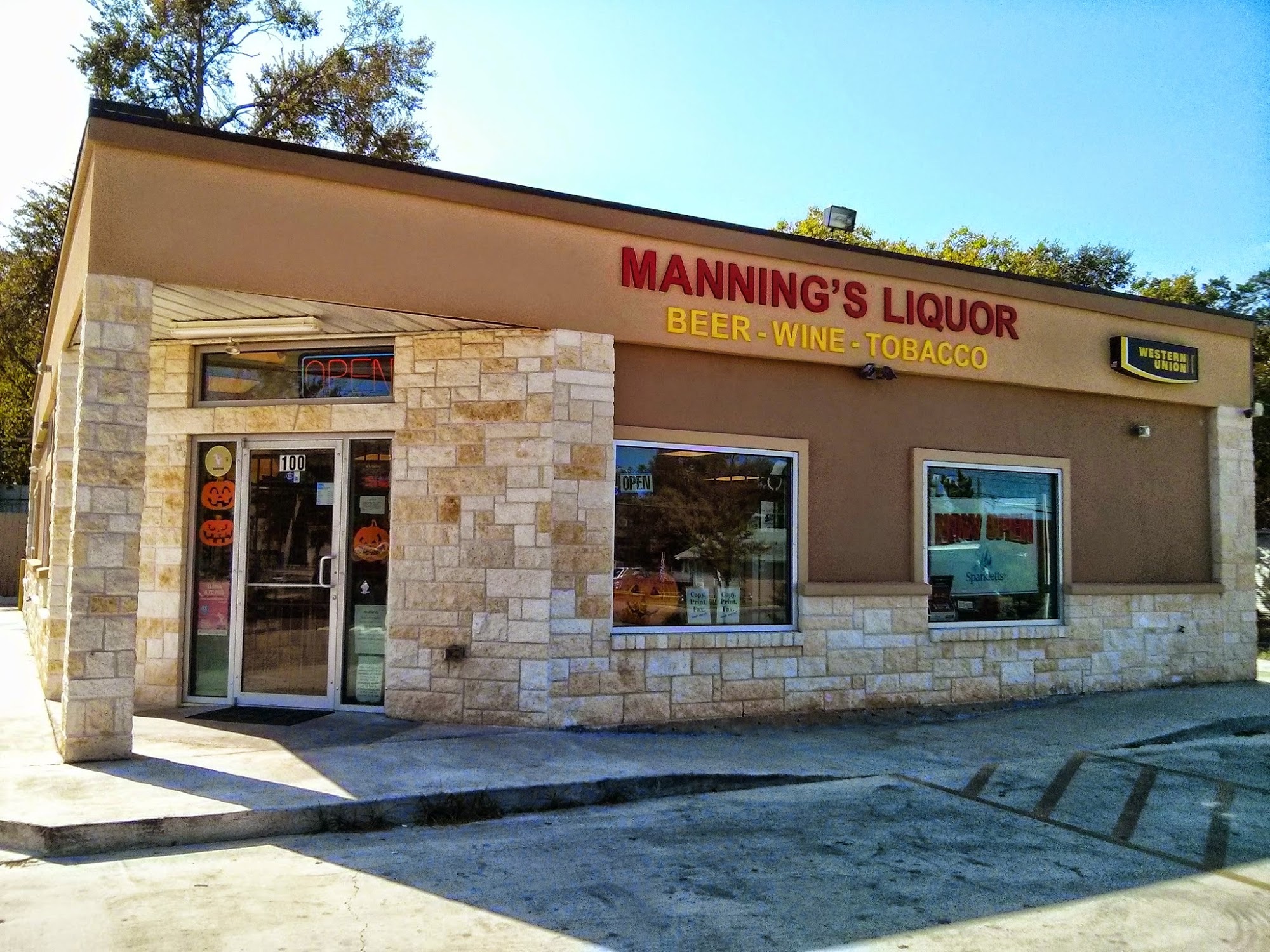 Manning's Liquor Store