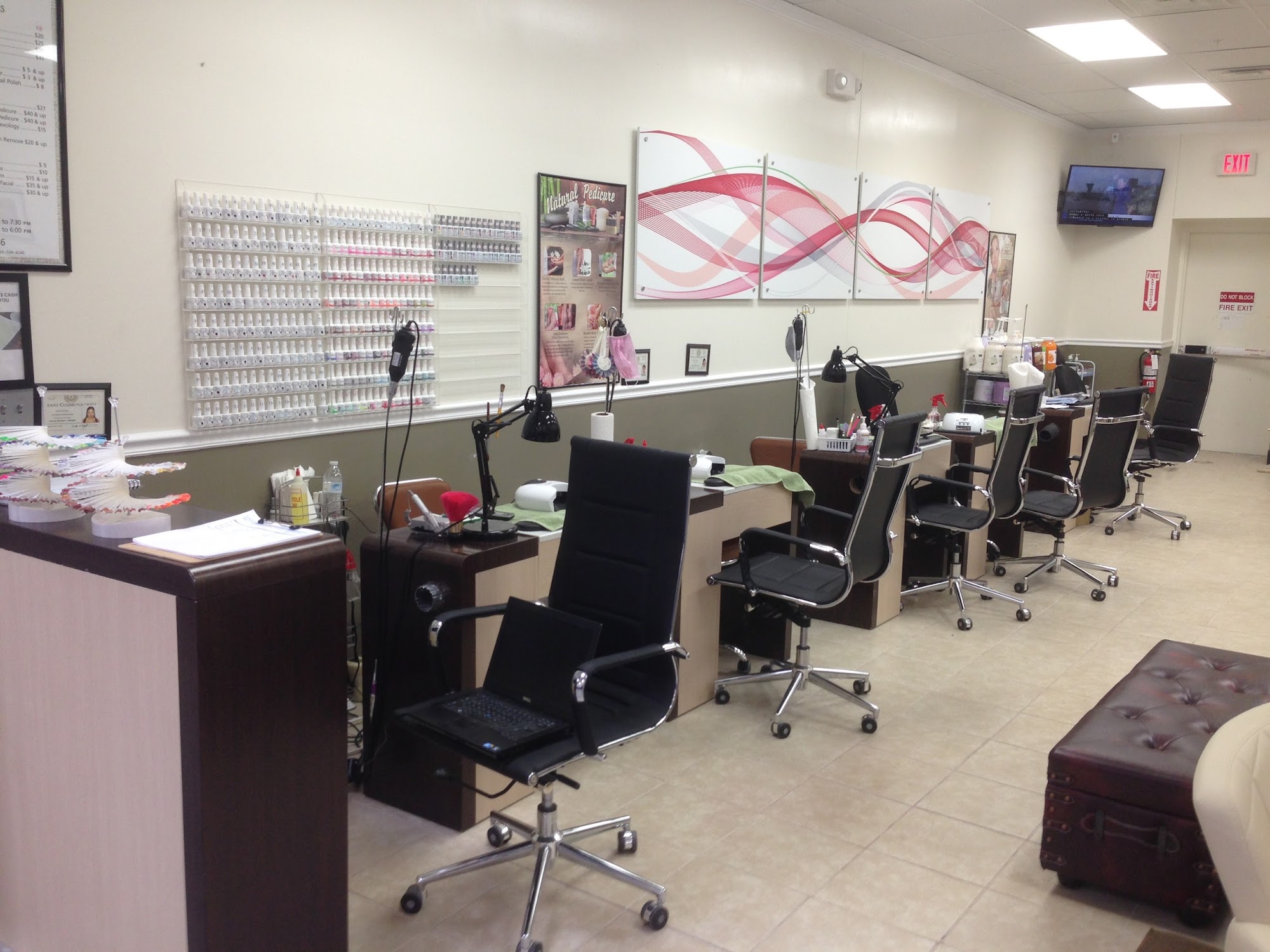 DAVI NAIL SALON 602 Cibolo Valley Dr, Cibolo Texas 78108