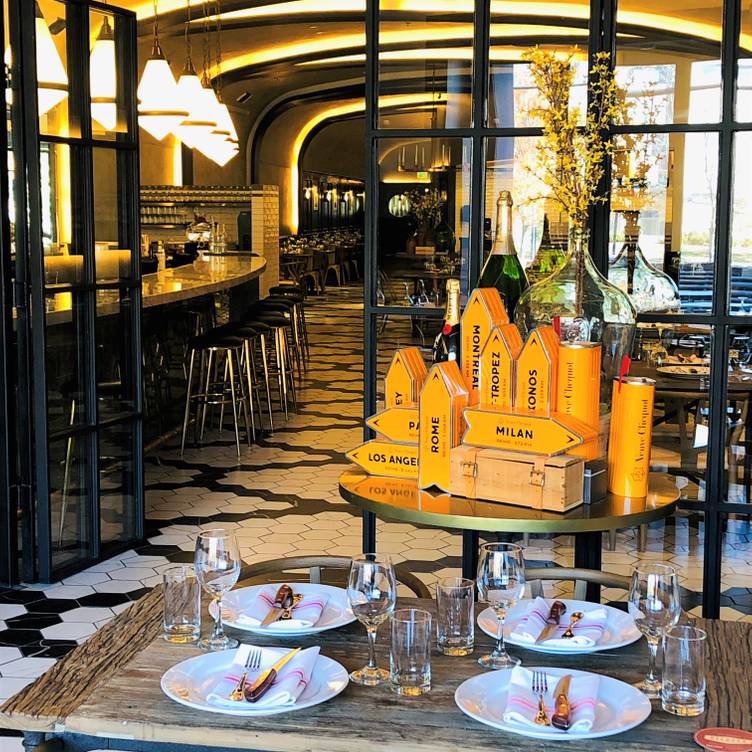 Photo credit: opentable