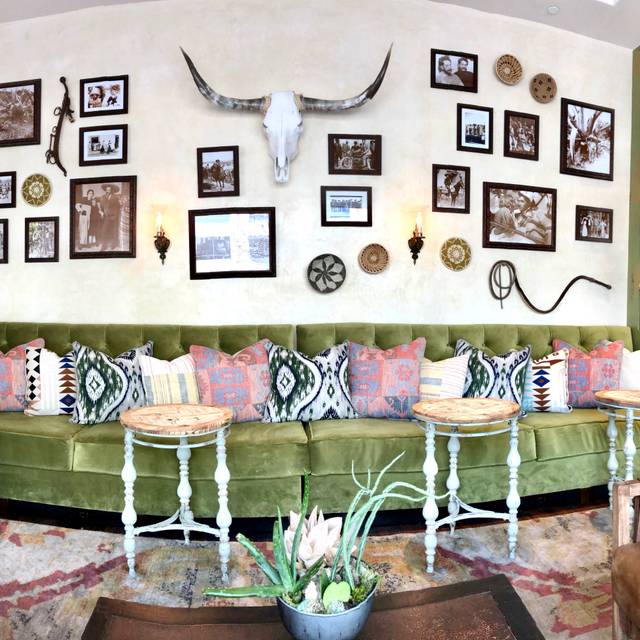 Photo credit: opentable