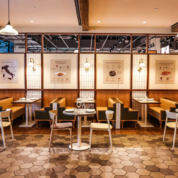 Photo credit: opentable