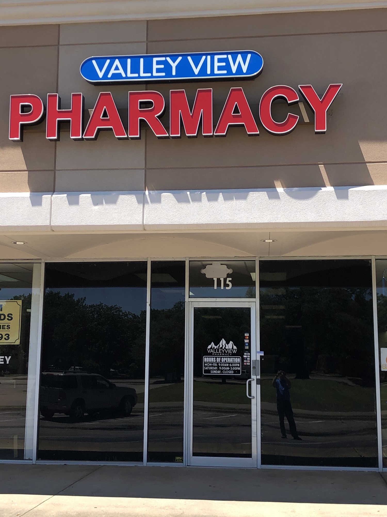Valley View Pharmacy - Farmers Branch