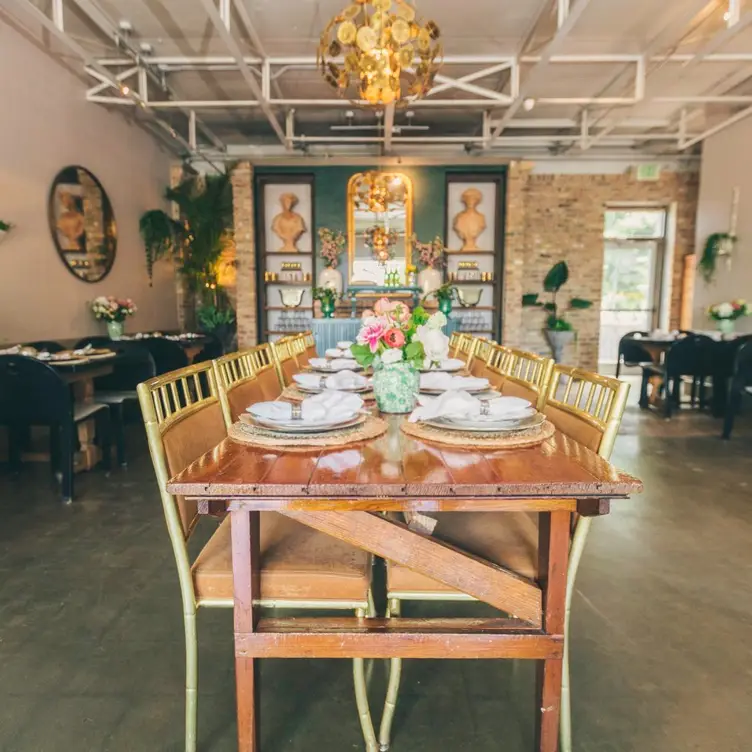 Photo credit: opentable