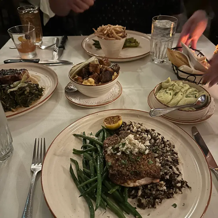 Photo credit: opentable