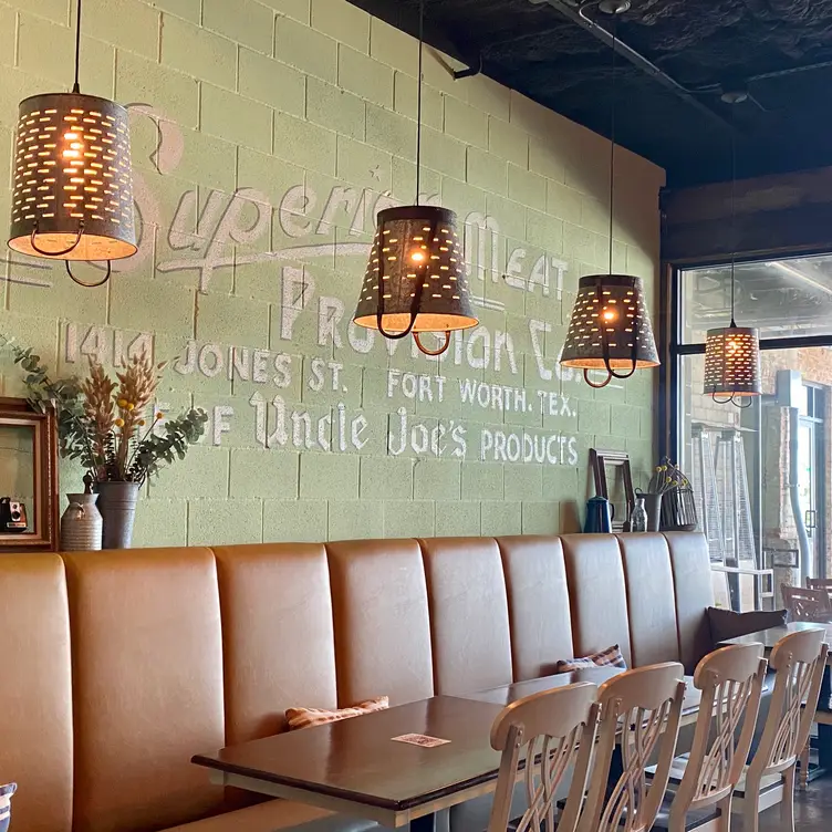 Photo credit: opentable