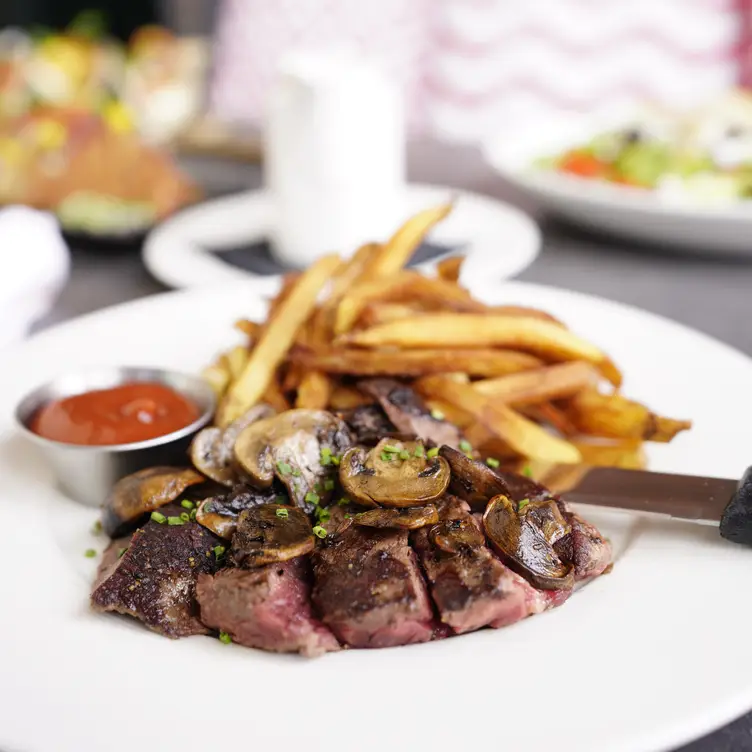 Photo credit: opentable