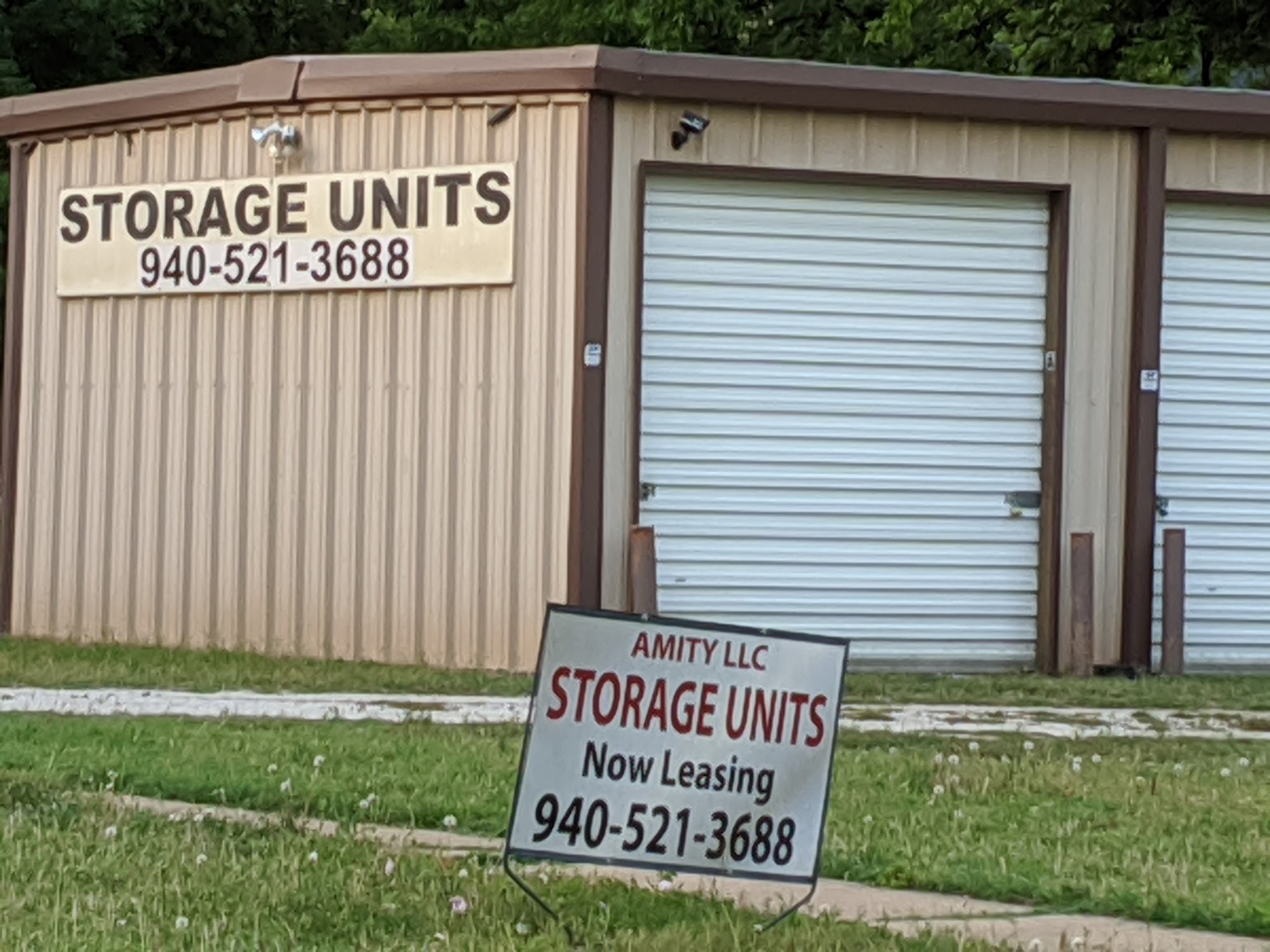 Amity Self Storage LLC