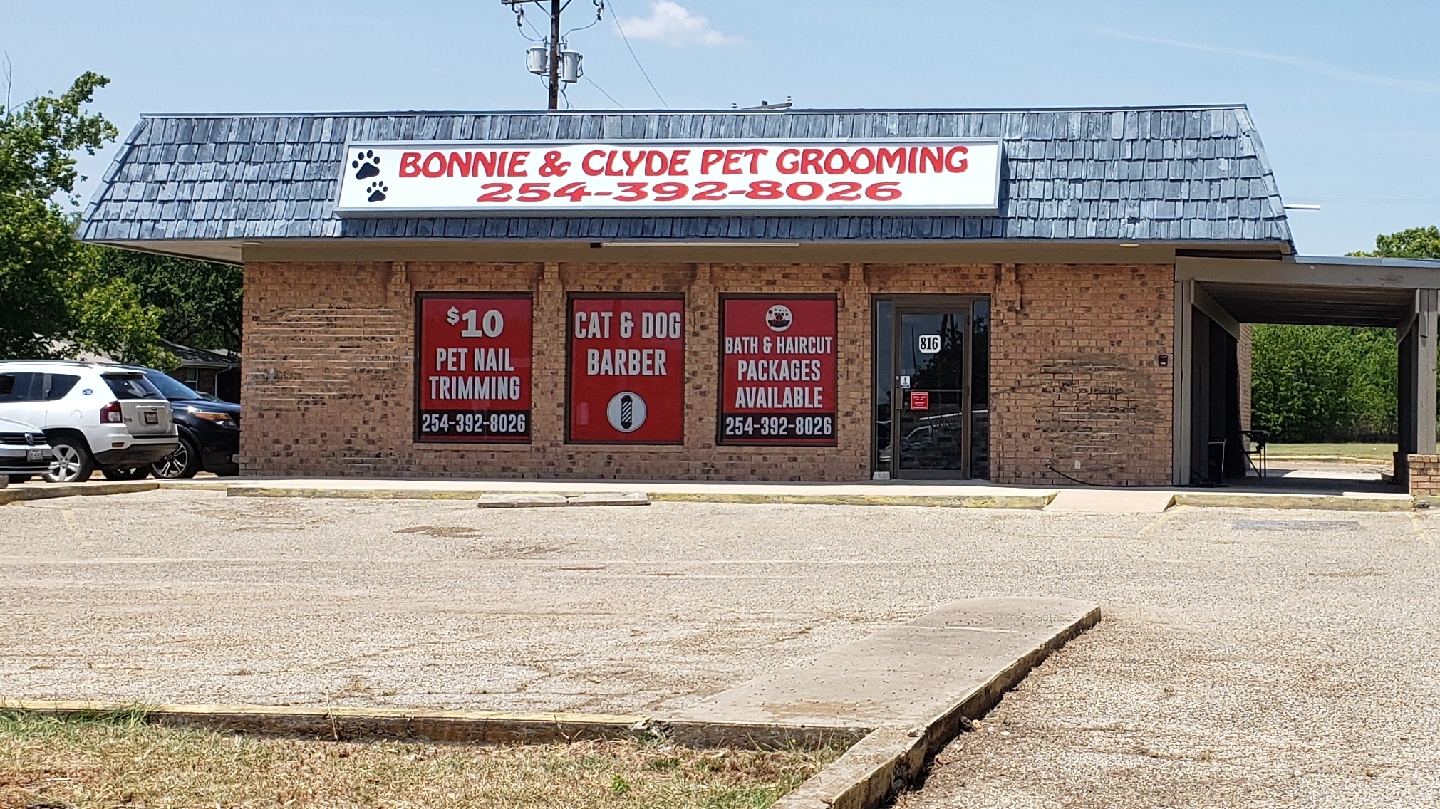 Bonnie & Clyde Grooming and Supplies