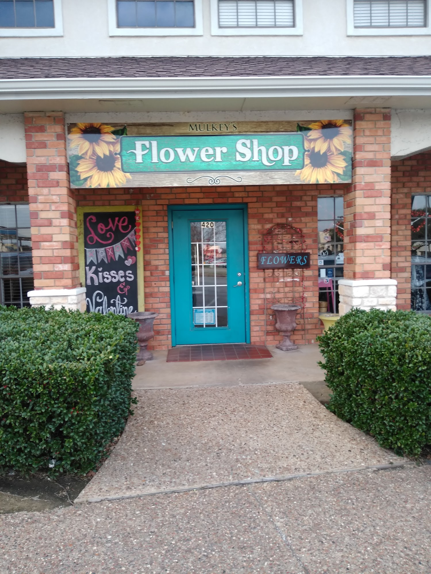 Mulkey's Flowers & Gifts