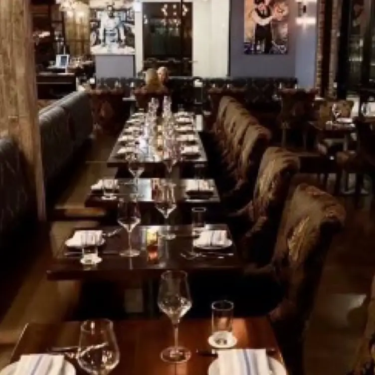 Photo credit: opentable