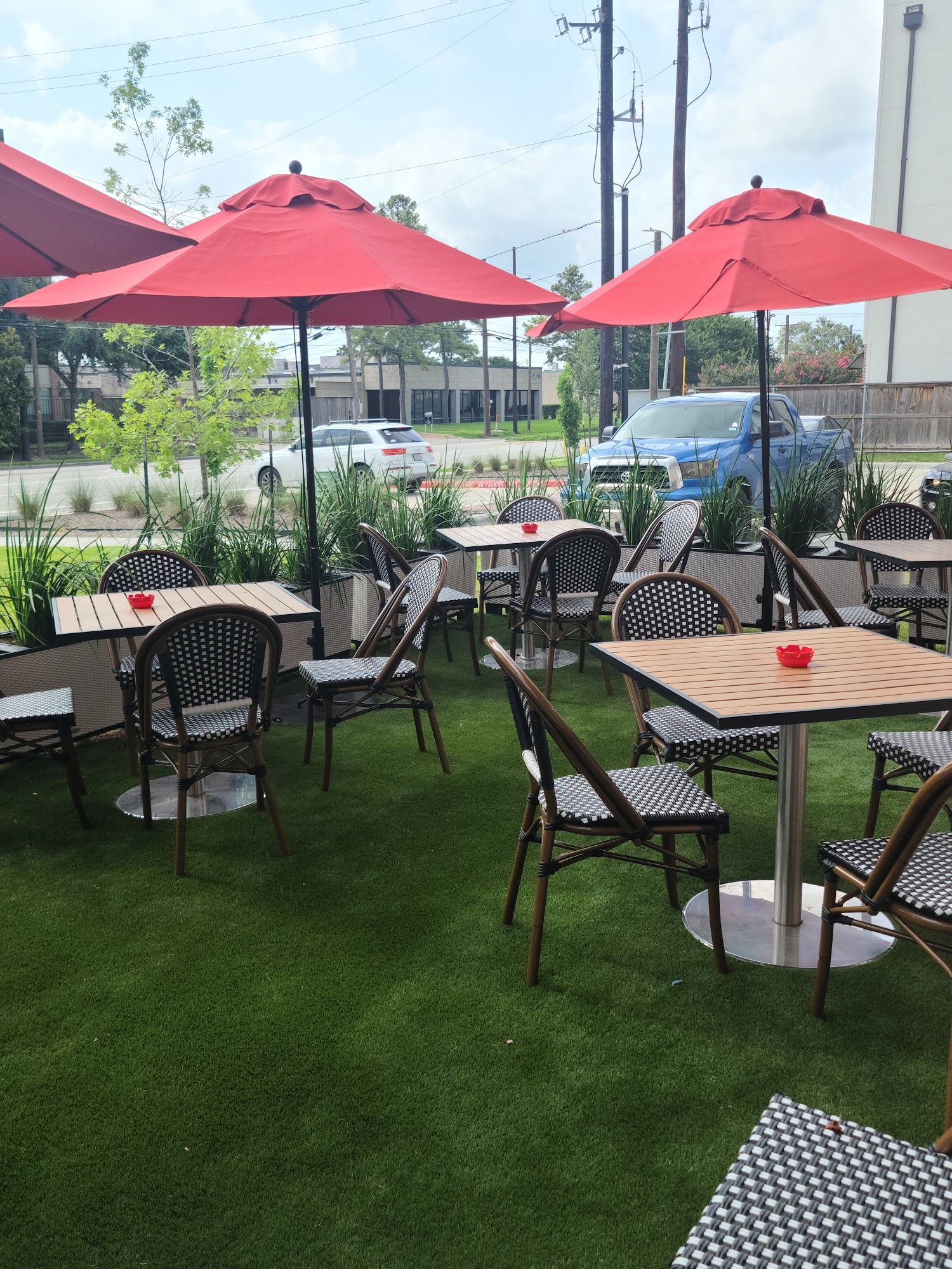 NoPo Café, Market & Bar 1244 N Post Oak Rd Suite 150, Houston
