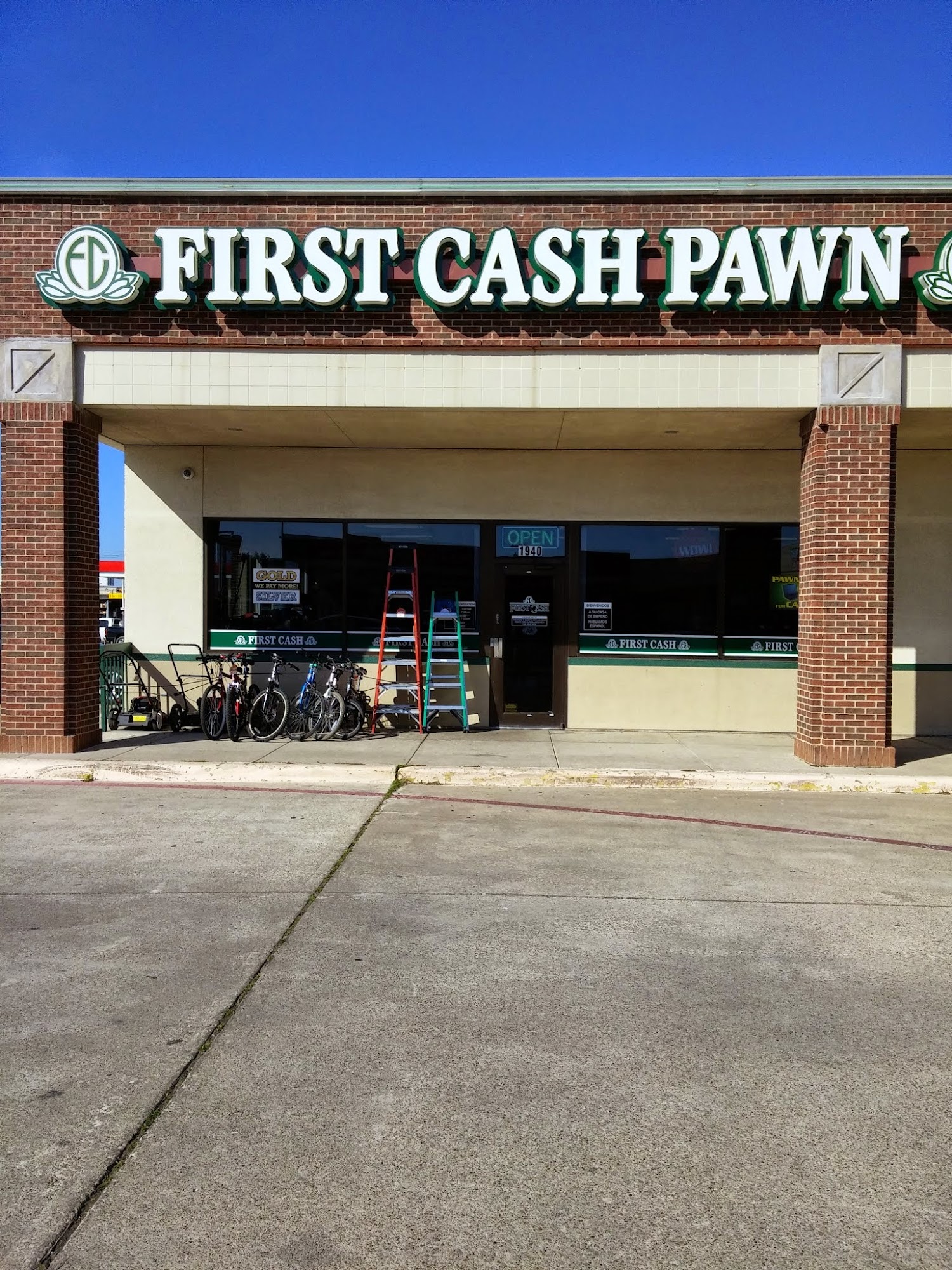 First cash pawn