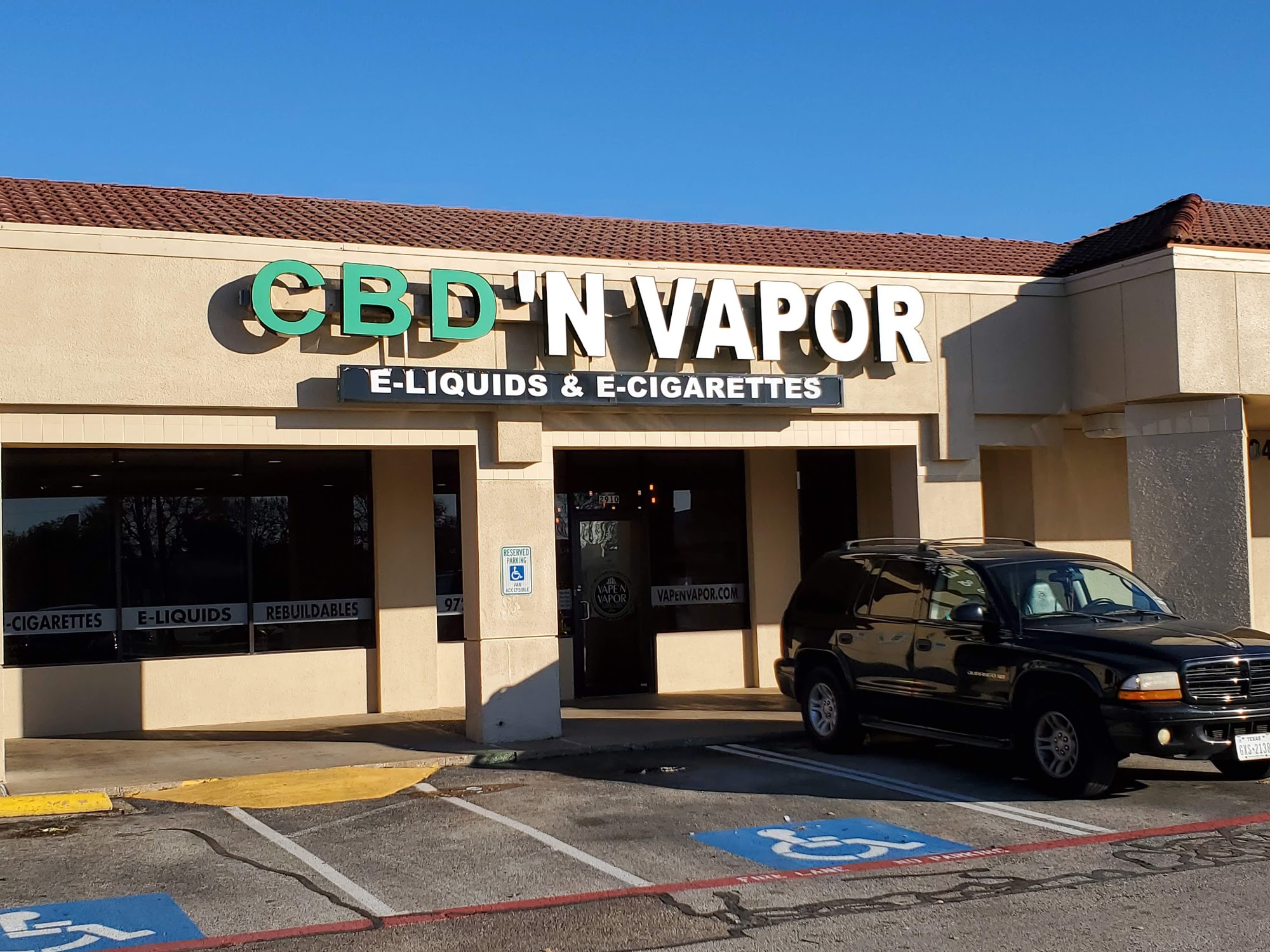 Vape 'N Vapor Irving | Disposables | Elf Bar | Escobar | Vapor E Cig Delta 8 Smoke Shop