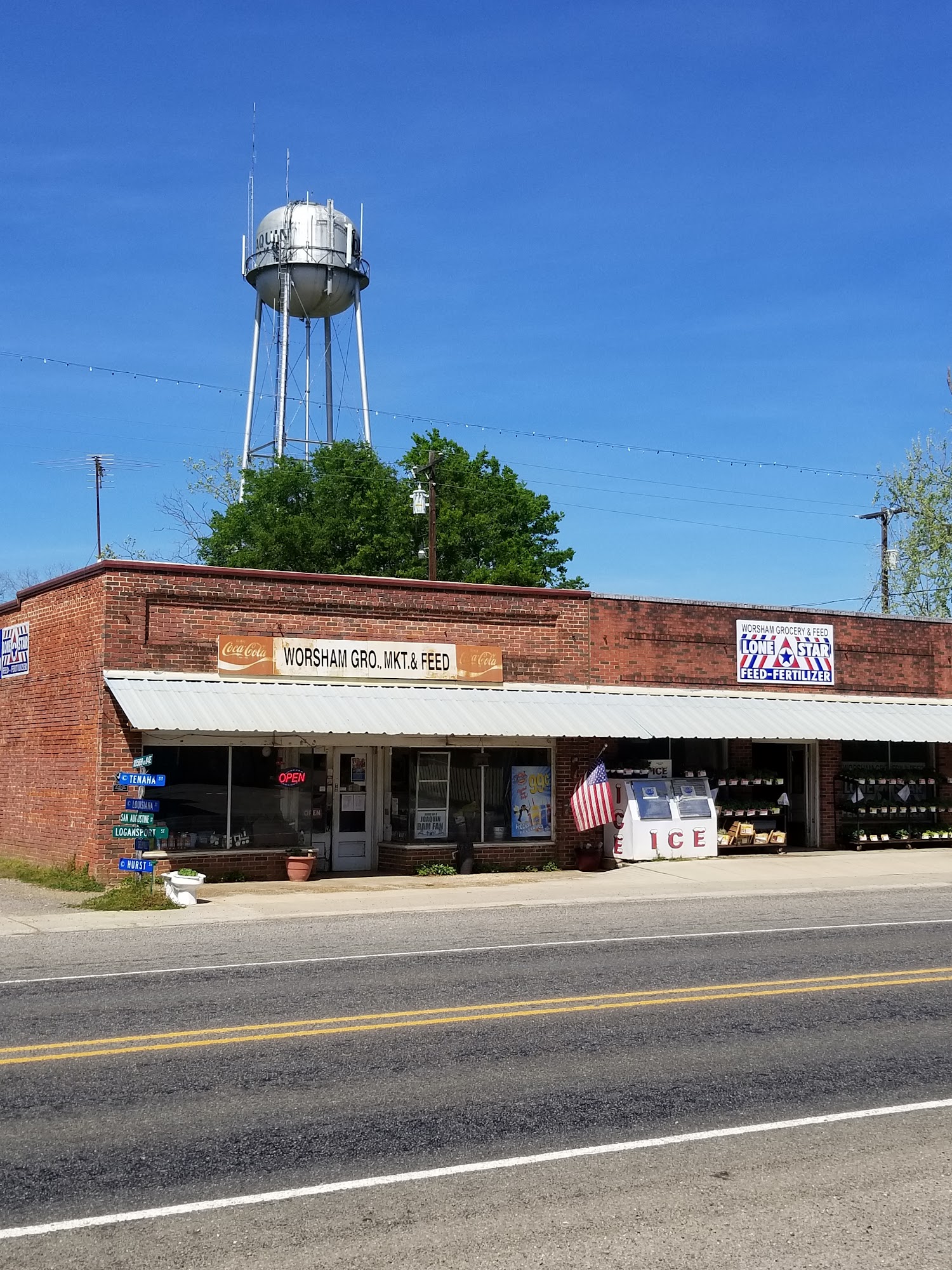 Worsham Grocery, Deli and Lone Star Feeds since 1946