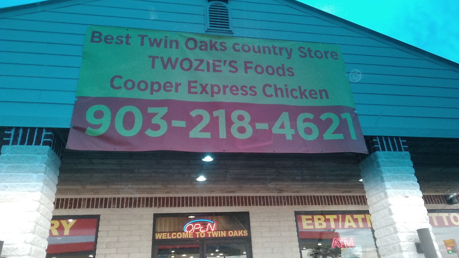 Best Twin Oaks Country Store