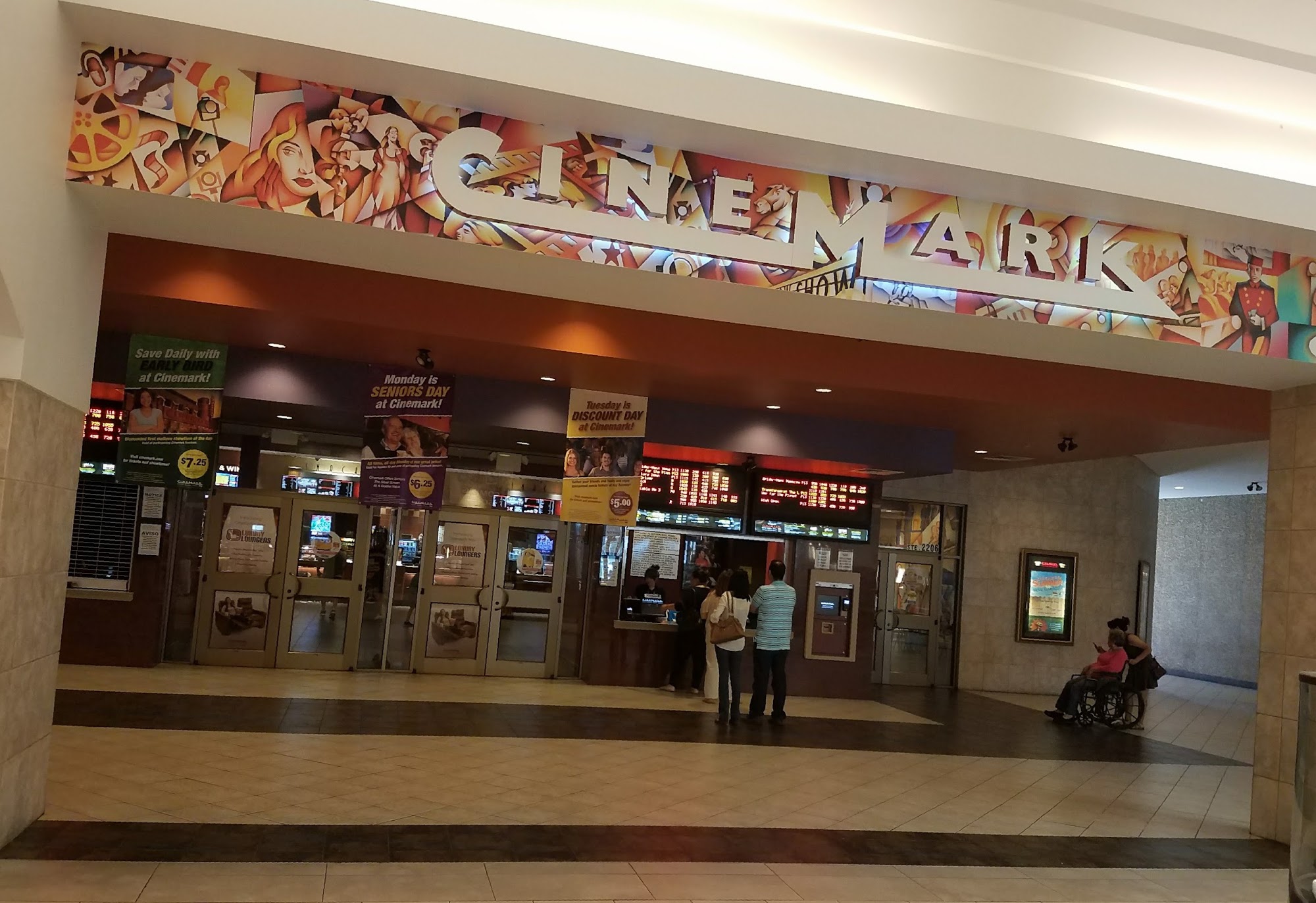 Cinemark Mall Del Norte