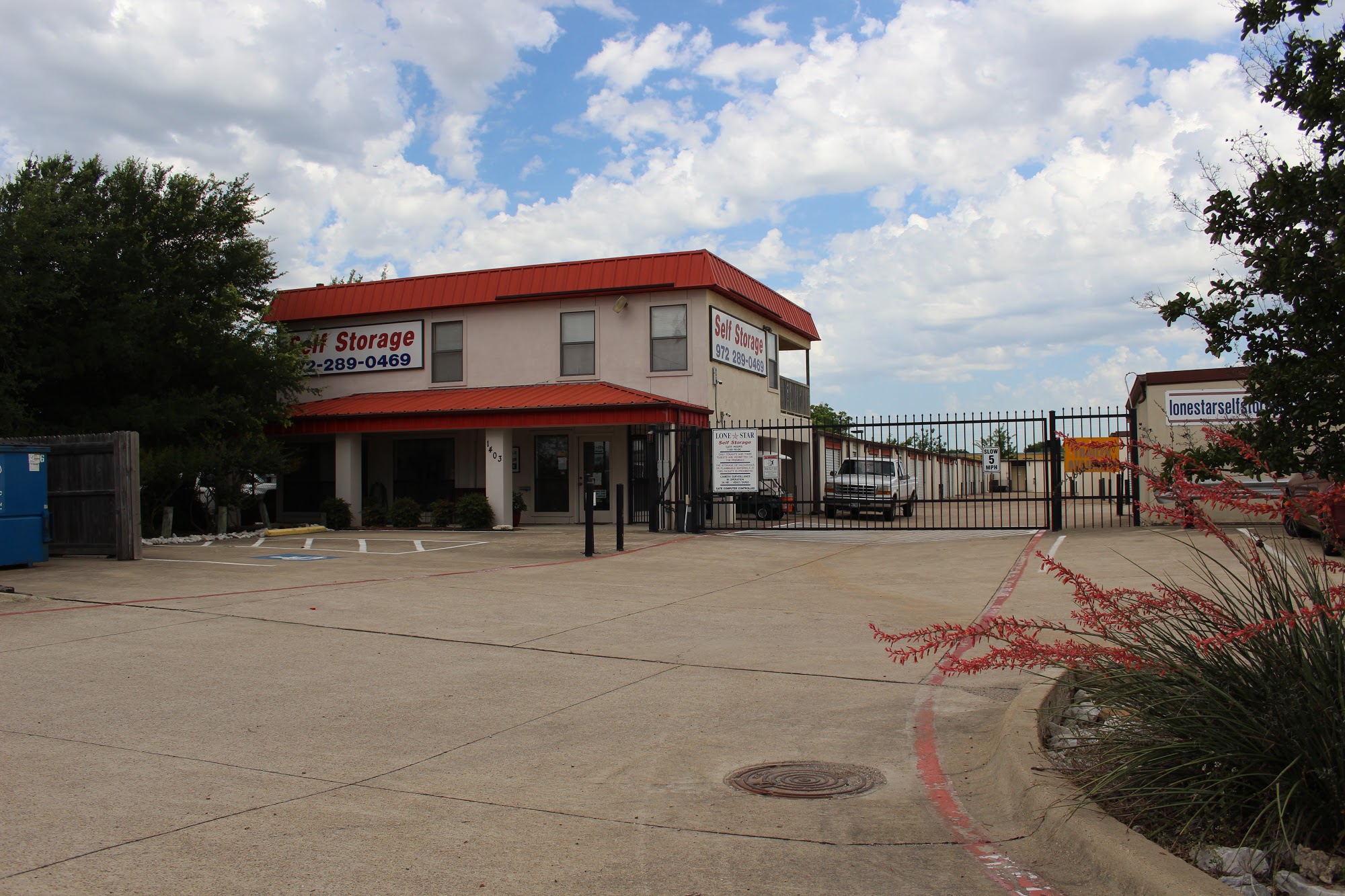 Lone Star Self Storage