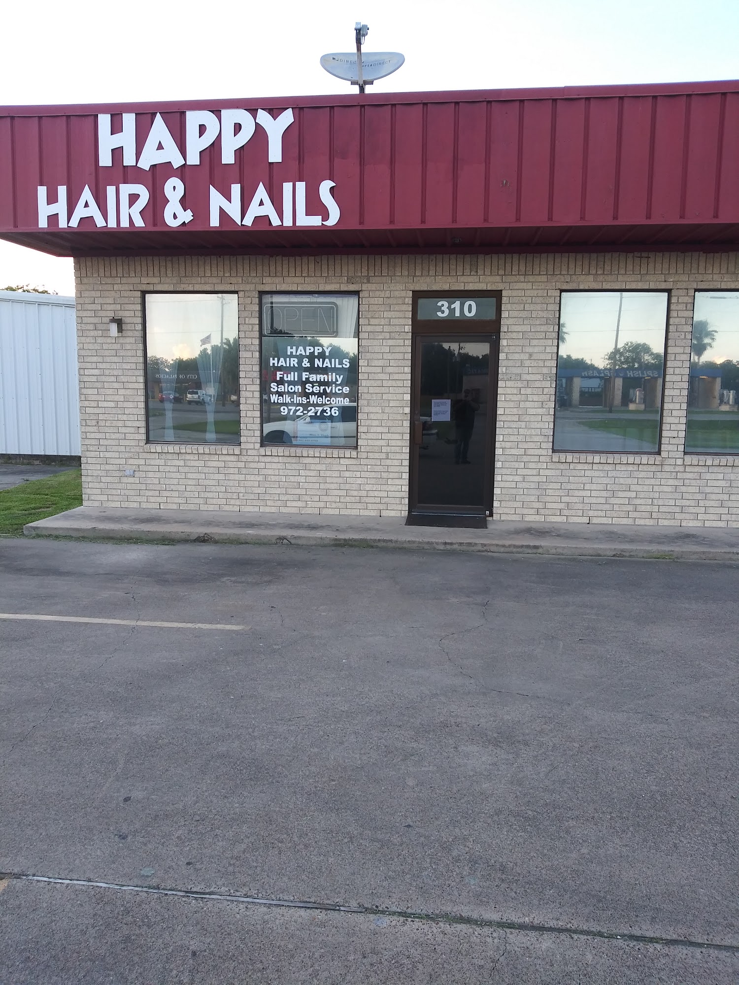 Happy Hair & Nail 310 Henderson St, Palacios Texas 77465