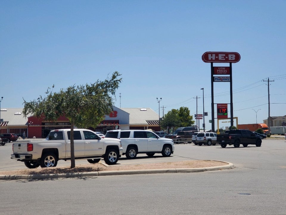 H-E-B Bakery