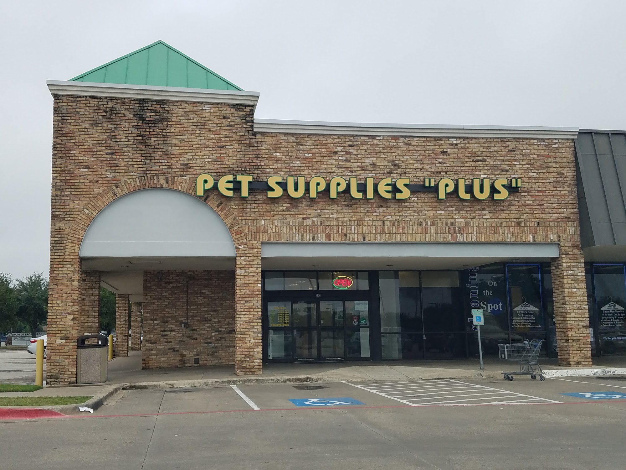 Pet Supplies Plus Richardson