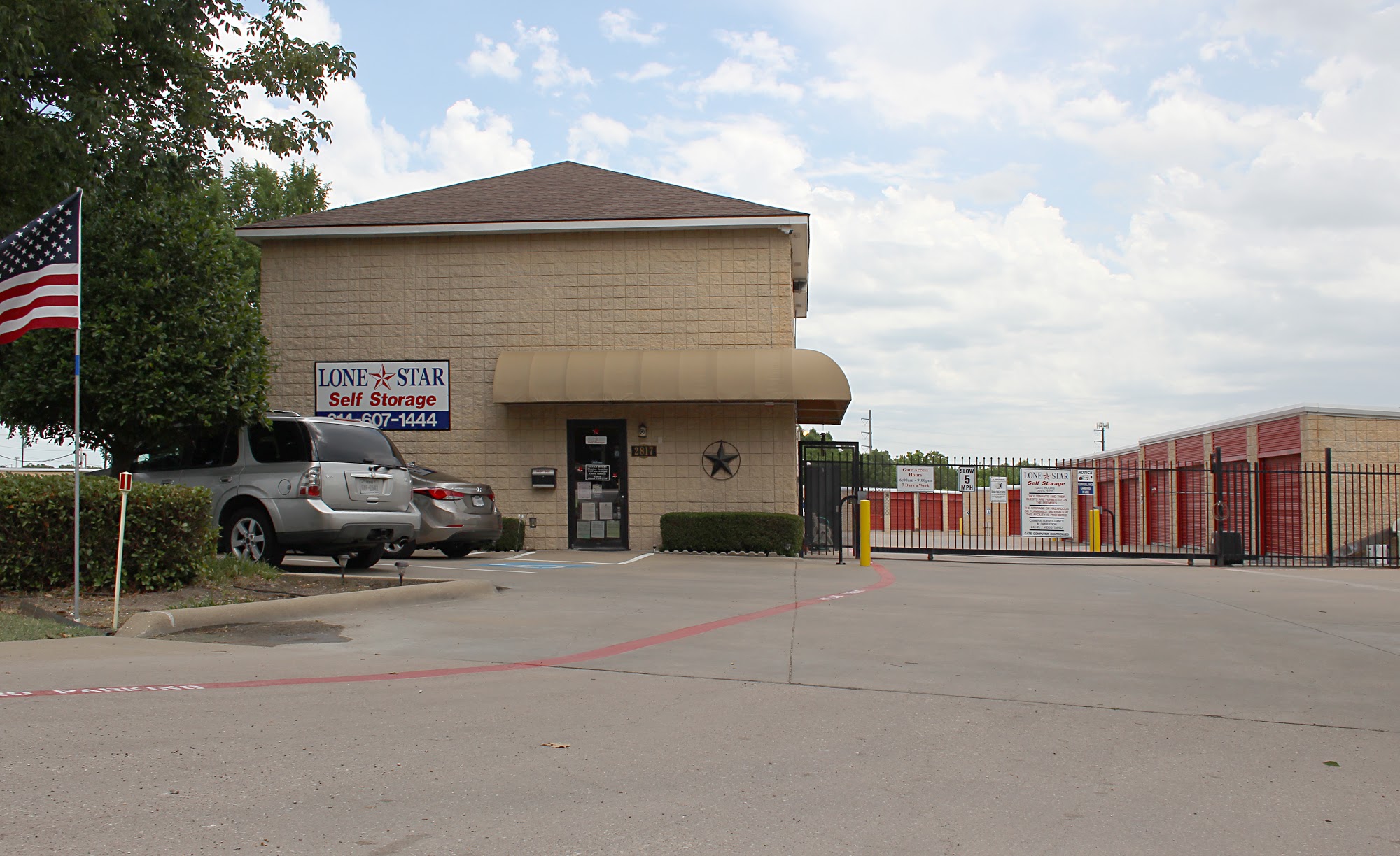 Lone Star Self Storage