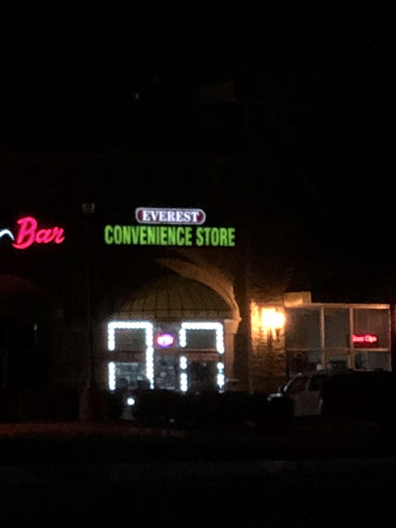 Everest Convenience Store