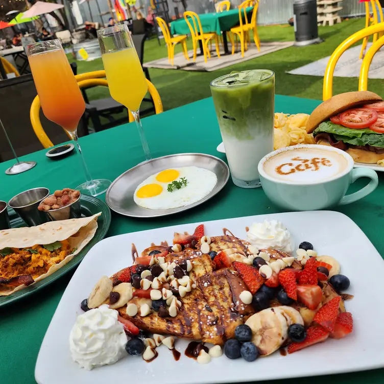 Photo credit: opentable