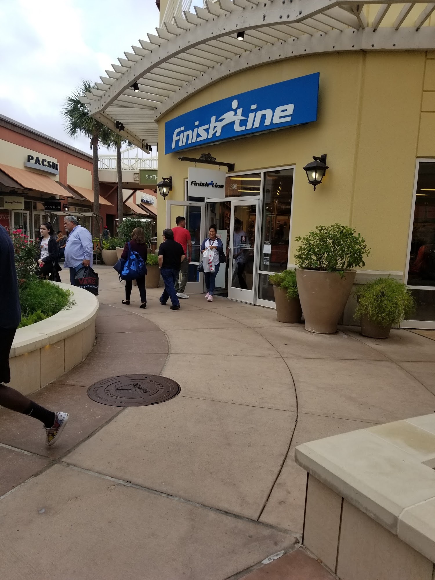 Nike Factory Store - Texas City