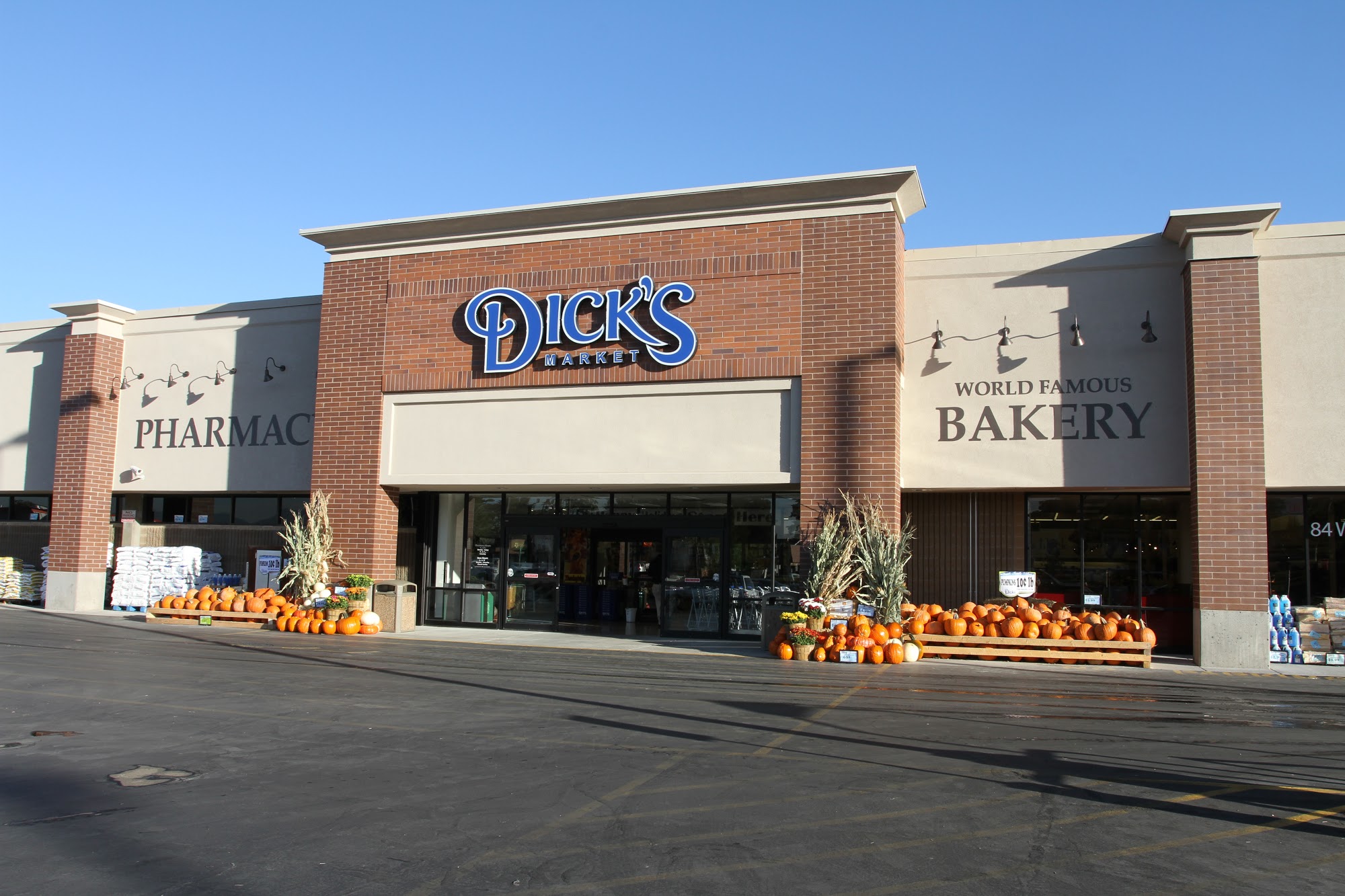 Dick's Market Centerville