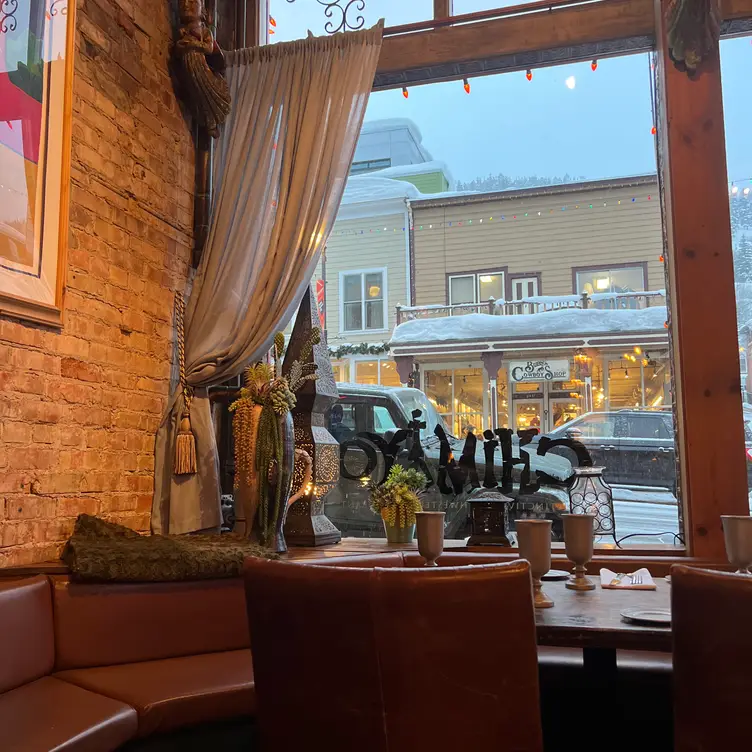 Photo credit: opentable