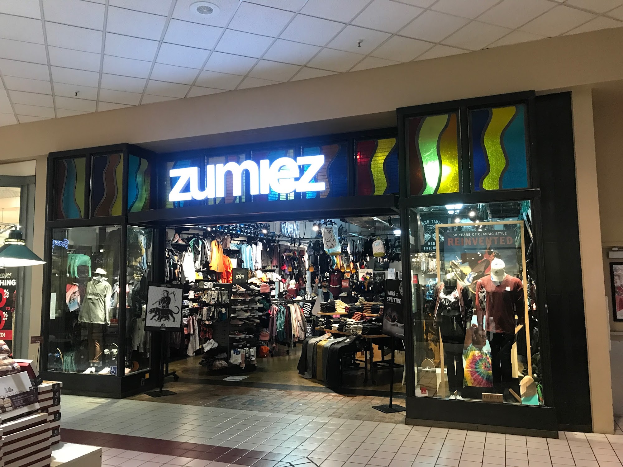 Zumiez