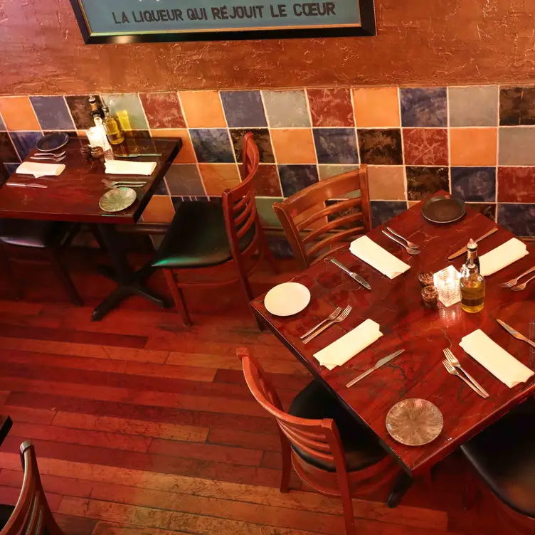 Photo credit: opentable