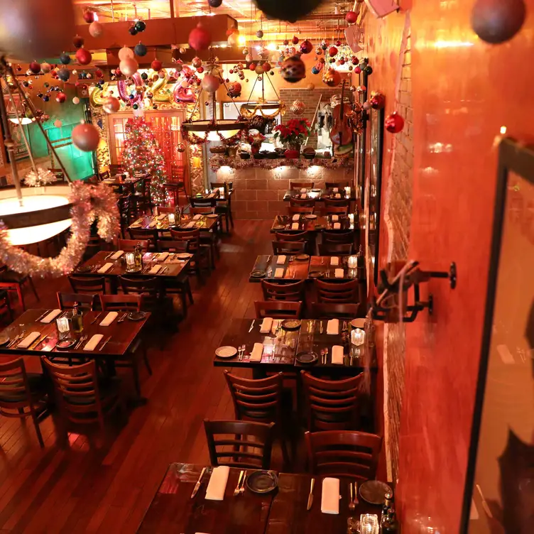 Photo credit: opentable