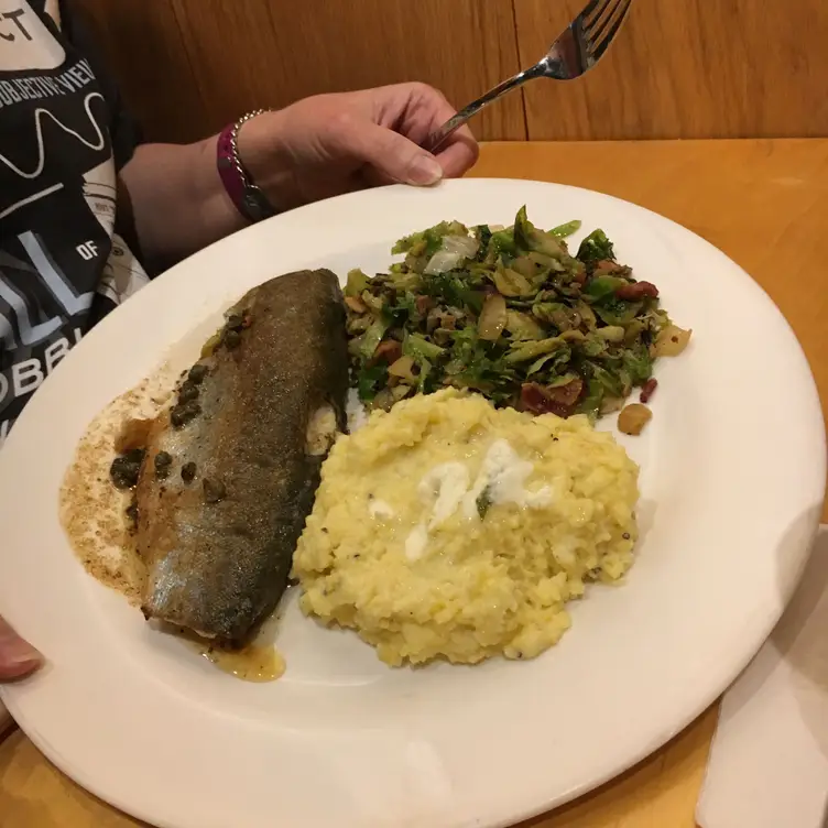 Photo credit: opentable