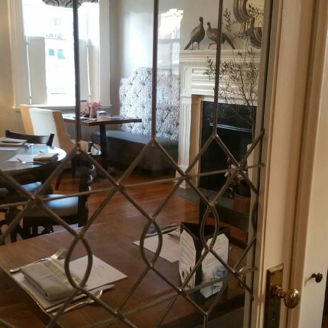 Photo credit: opentable