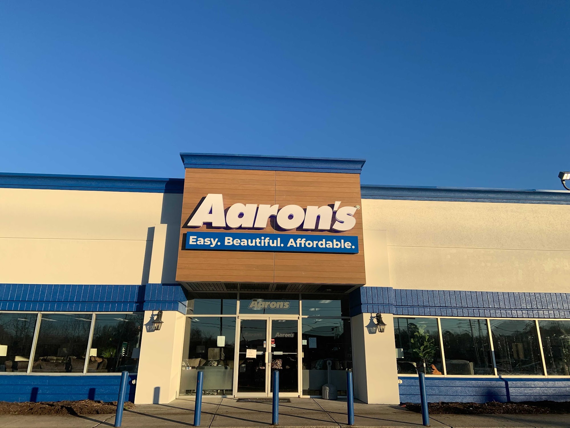 Aaron's