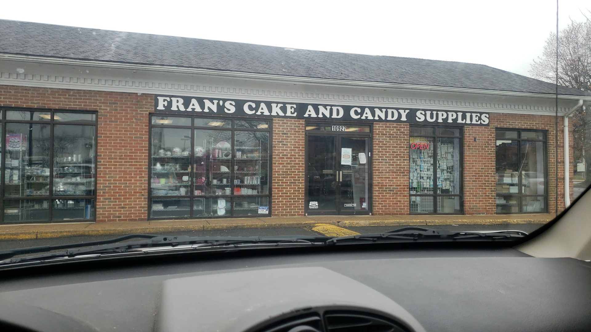 Fran's Cake & Candy Supplies