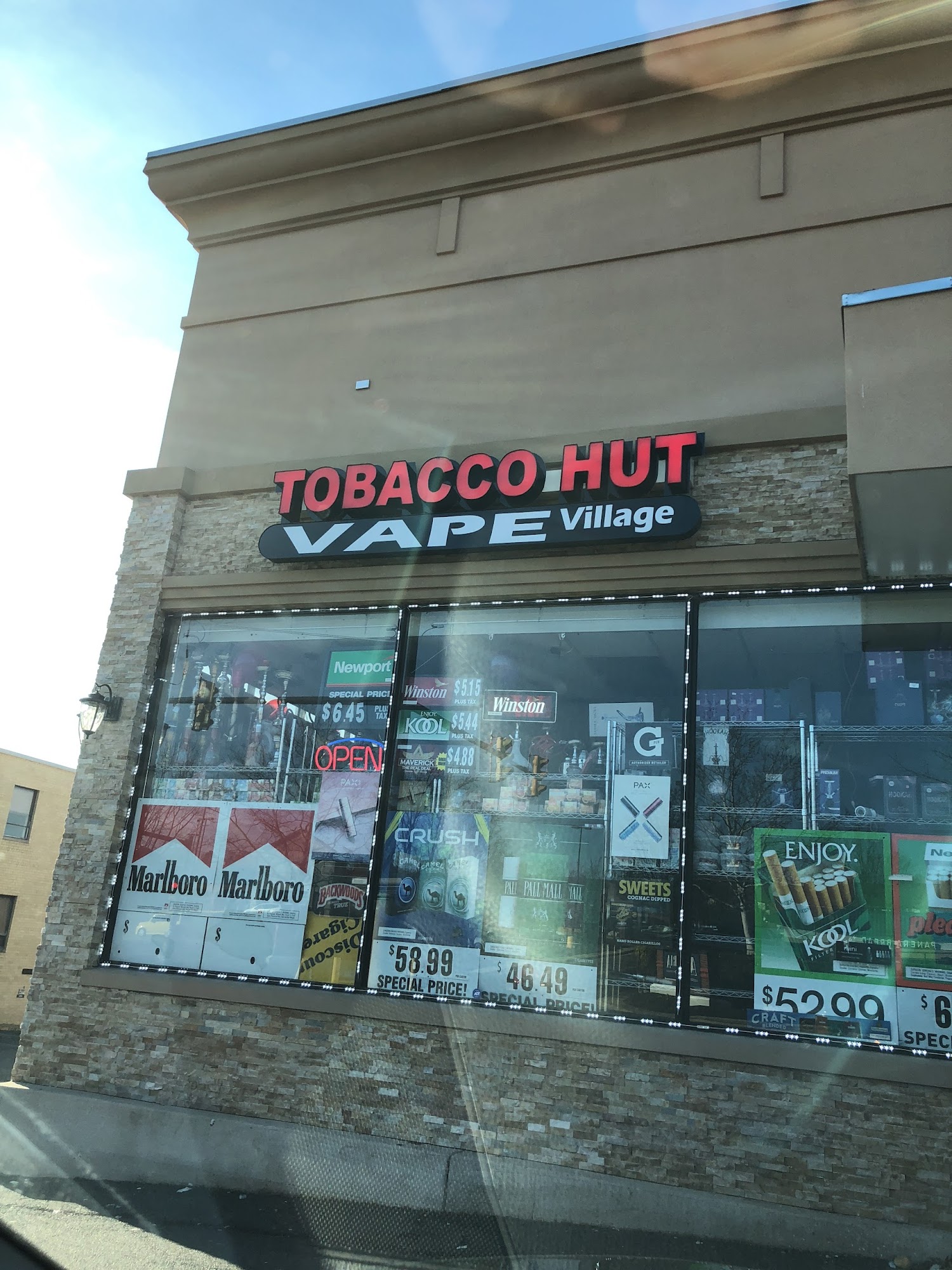 Tobacco Hut