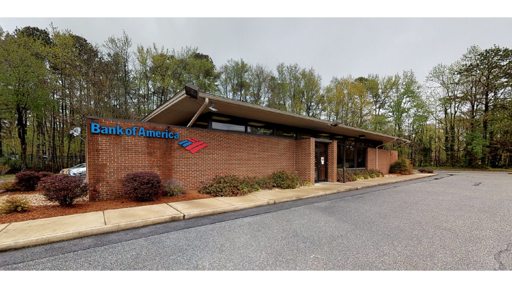 Bank of America (with Drive-thru ATM)