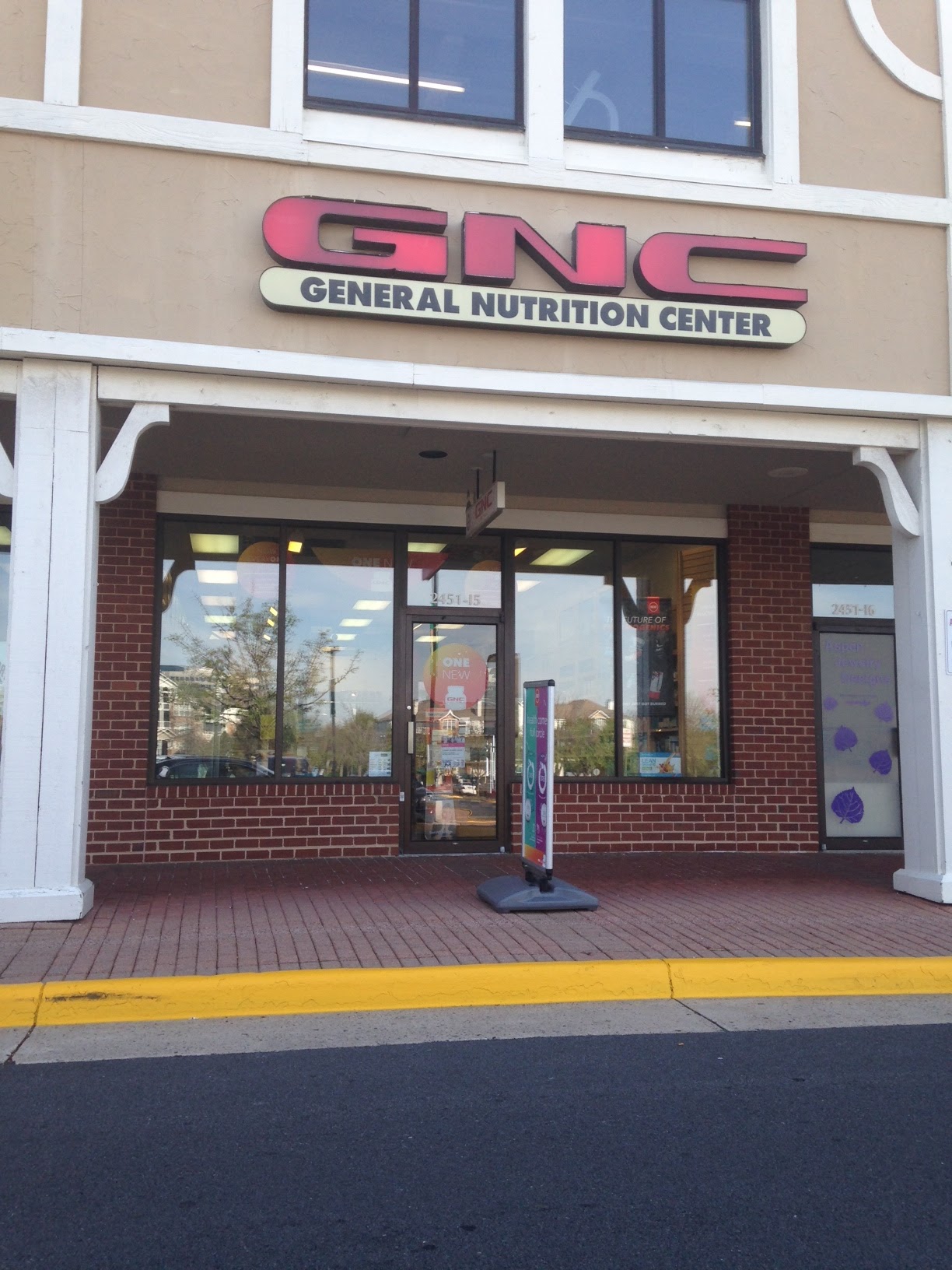 GNC