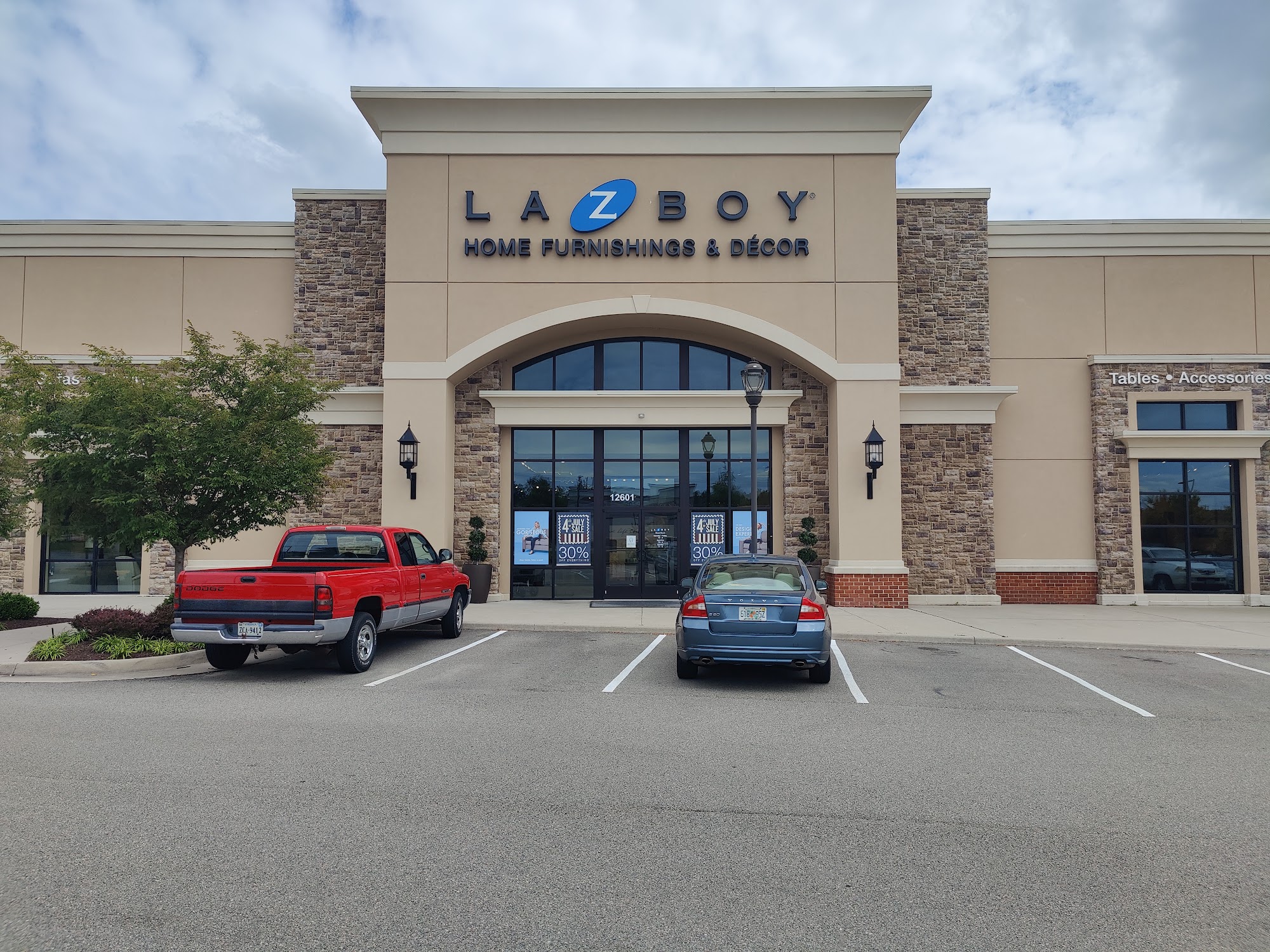 La-Z-Boy Home Furnishings & Décor