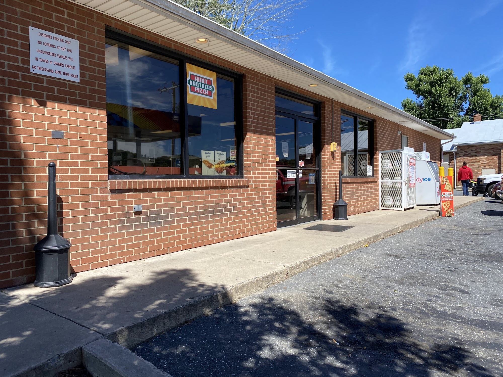 Fast Break Food Mart