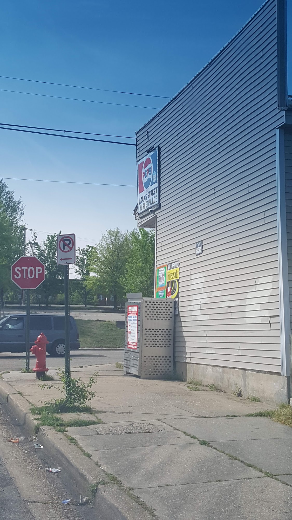 South Adams Super Market