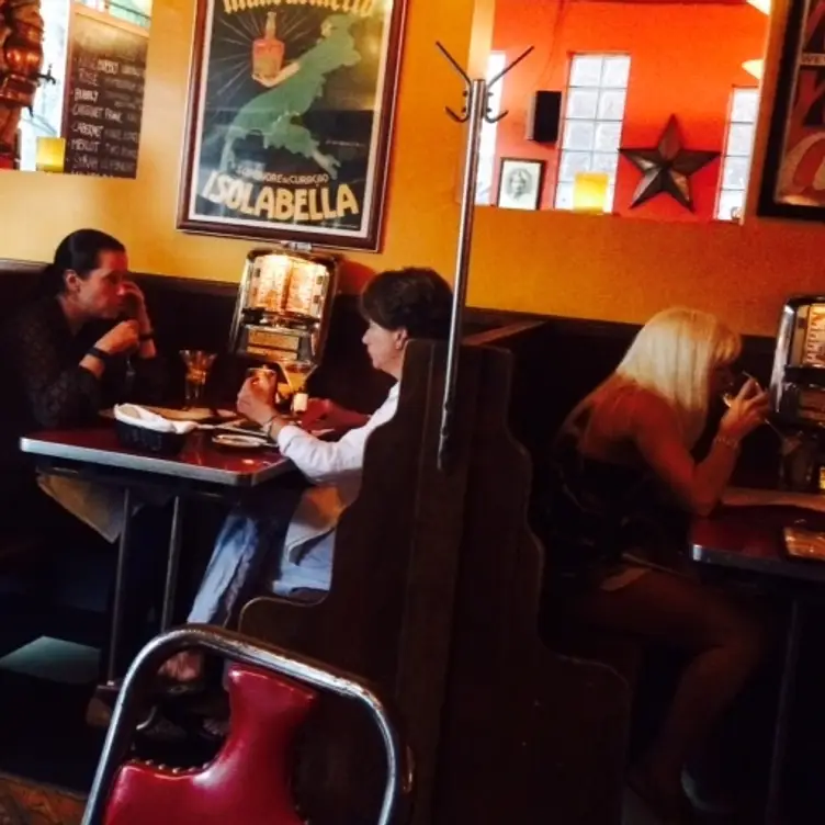 Photo credit: opentable