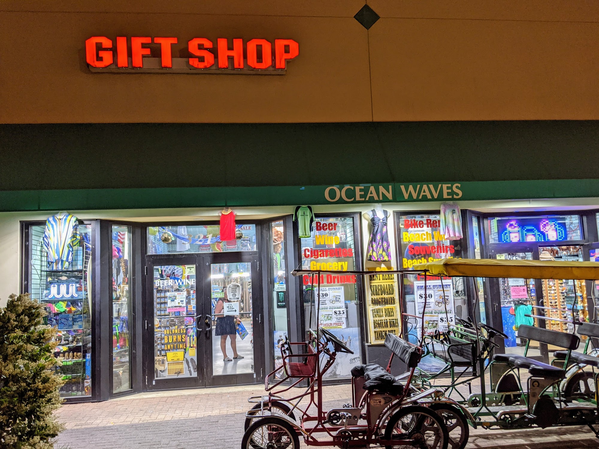 Ocean Waves Gift Shop & Bike Rentals